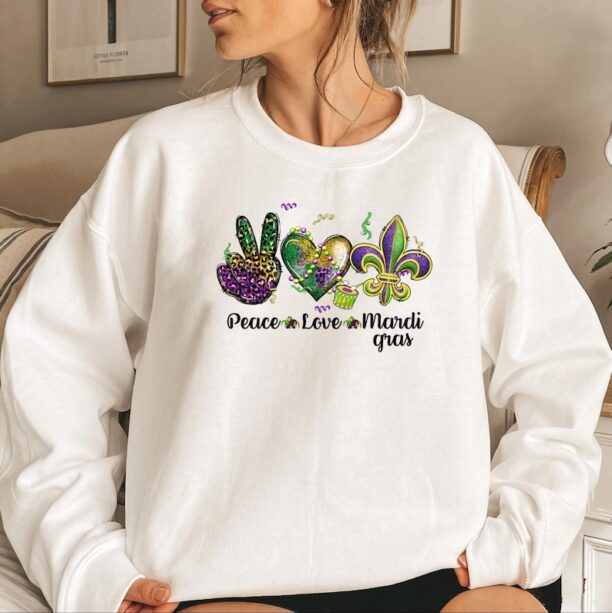 Peace Love Mardi tee, mardi gras, Mardi Gras Shirt, Saints Shirt, NOLA Shirt, Mardi Gras Carnival, Mardi Gras Animal