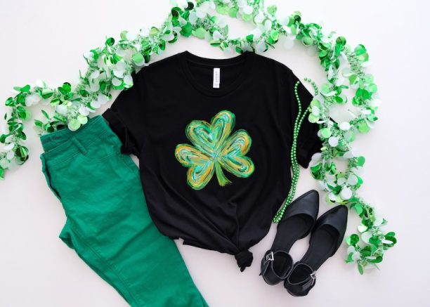 Cute St Patricks Four Leaf Clover Shirt,Watercolor St Patrick Tshirt, St Patricks Day,Shamrock Sweatshirt