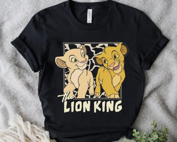 Disney Lion King Simba And Young Nala Hakuna Matata Retro Shirt
