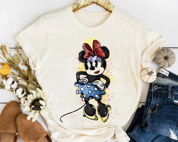 Disney Mickey & Friends Minnie Mouse Classic Pose Sketch Portrait Shirt