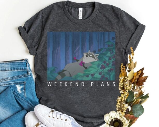 Disney Pocahontas Meeko Raccoon Weekend Plans T-shirt