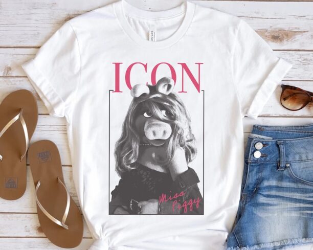 Disney Muppets Show Miss Piggy Icon Poster Retro Shirt