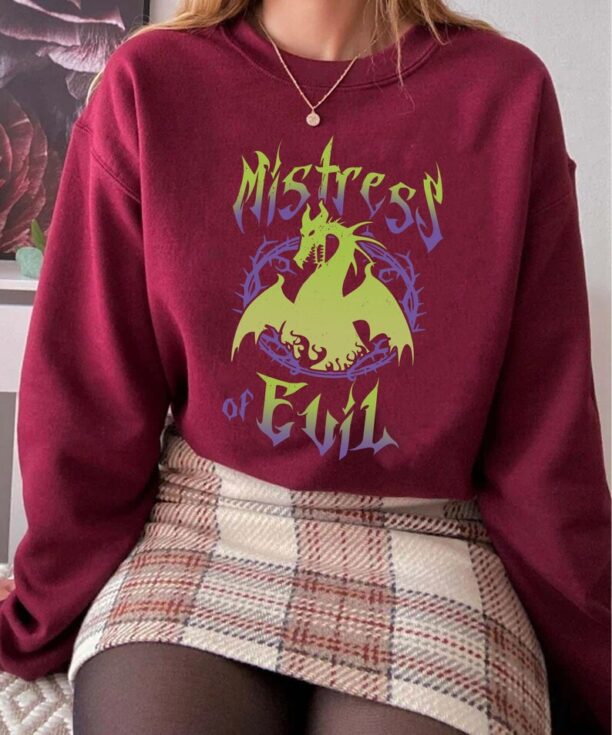 Retro Maleficent Dragon Mistress Of Evil Shirt / Disney Villains T-shirt / Magic Kingdom Park / Walt Disney World Shirt