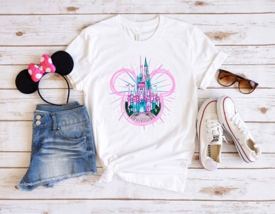 Disney Castle Magic Kingdom Shirt, Disney Castle Shirt, Disneyworld Shirt, Disney Trip T-Shirt, Disney Family Shirt