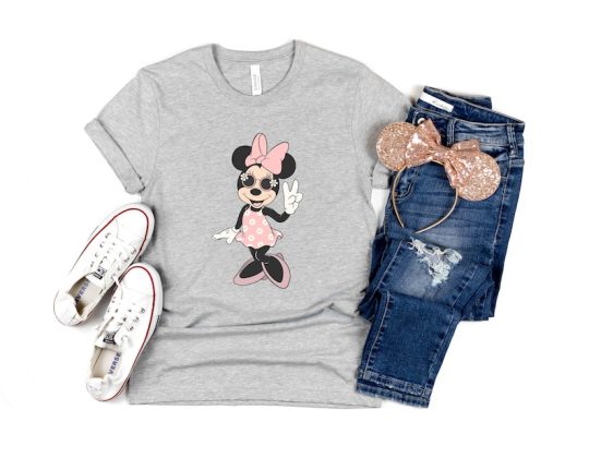 Minnie Mouse Summer Shirt, Woman Disney Shirt, Sunglasses Minnie Shirt, Minnie Girls Trip Shirt, Disney Mom Shirt