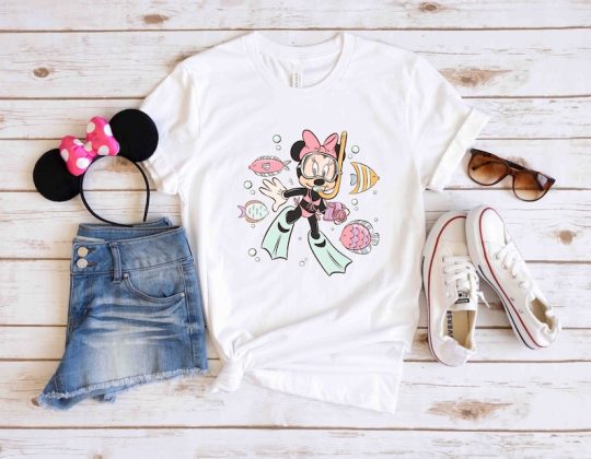 Disney Summer Minnie Under Sea Shirt, Minnie Mouse Summer Shirt, Beach Shirt, Summer Women Shirt, Disney Shirt for Women