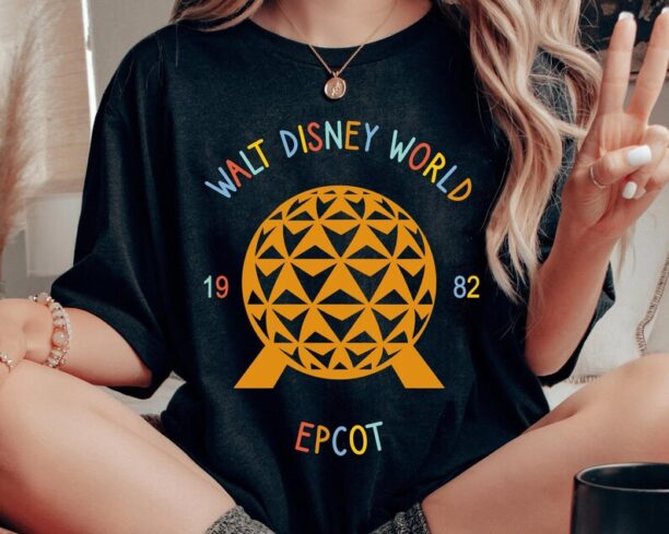 Retro Epcot 1982 Walt Disney World Shirt, Vintage Disney T-shirt, Epcot Theme Park, Disney Parks Trip