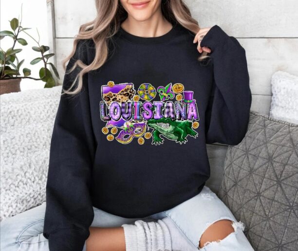 Mardi Gras Sweatshirt, Louisiana Mardi Gras Sweater, Scary Louisiana Crocodile Sweatshirt, Mardi Gras Gift