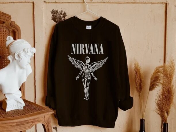 Nirvana Unisex Sweatshirt 90s Vintage Band Shirt In Utero Crewneck Nirvana Tour Hoodie Kurt Cobain Oversized Music Rock