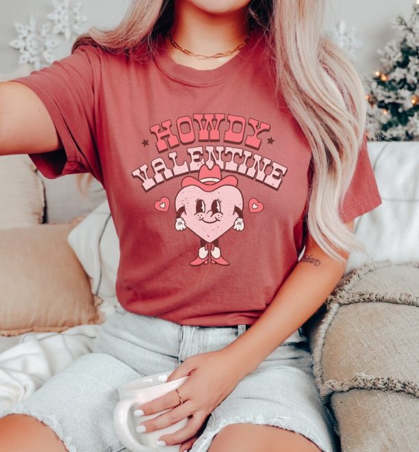 Valentine's Day Shirt | Howdy Valentine | Retro Valentine Shirt | Valentine's Day Gift | Funny Valentine