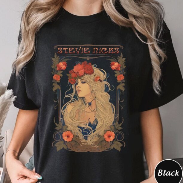 Vintage Fleetwood Mac Retro Shirt, Fleetwood Mac Graphic Tee, Rock Band Shirt, Music Lovers, Retro Band Tee