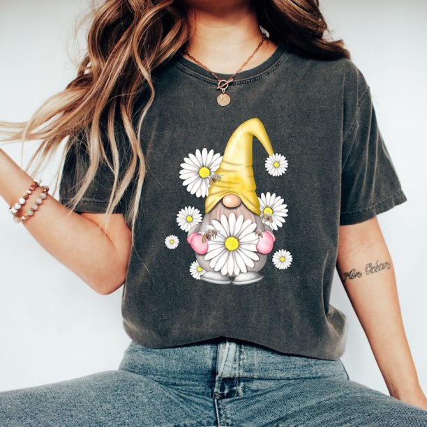 Comfort Colors® Cute Gnome Shirt, Daisy Tees, Farmer Gnome, Wildflower shirt, Boho Shirt, Floral T-Shirt