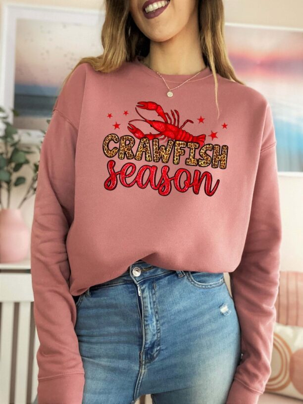 Crawfish Season Sweatshirt,Mardi Gras T-Shirt,Crawfish Lovers Sweatshirt,Crawfish Season Sweater,Crawfish Shirt