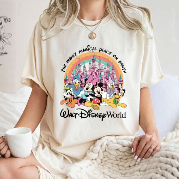 Retro Walt Dis-ney World Shirt, Vintage Dis-neyworld Shirt, Mickey And Friends Shirt, Magic Kingdom Shirt