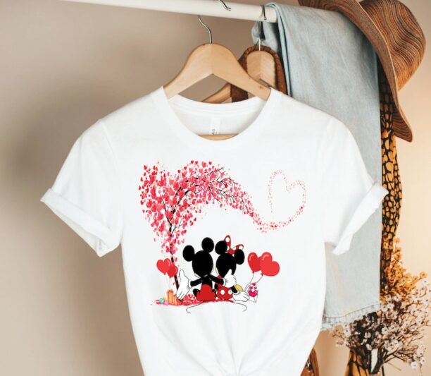 Minnie and Mickey Shirts and Sweatshirts, Valentines Day Gift, Couples Matching Shirt, Disneyland Trip Shirt