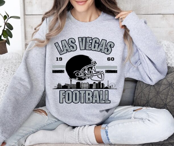 Las Vegas Raiders Football Fan T-Shirt, Raiders football fan, cute football T-Shirt, Raiders sweatshirt