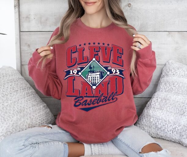 Cleveland Baseball Vintage Unisex Sweatshirt, Retro Preppy Crewneck, Hoodie, Aesthetic Gift Her, Cute Women Crew