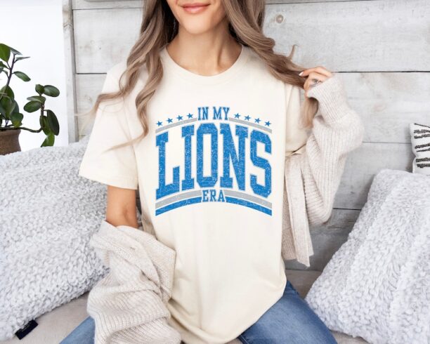 Vintage Detroit Football Sweatshirt, Lions Football Crewneck, Retro Style Lions Shirt for Lions Football Fan