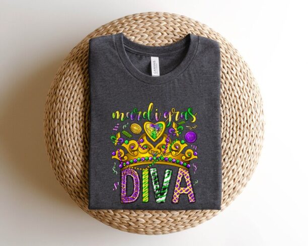 Mardi Gras Diva Sweatshirt, Mardi Gras Sweatshirt, Carnival Sweatshirt, Mardi Gras Alligator Sweatshirt