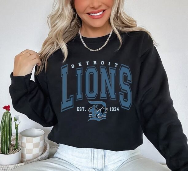 Detroit Lions Sweatshirt, Lions Unisex Tee, Vintage Football Sweatshirt, Football Fan Shirt, Detroit Football Shirt