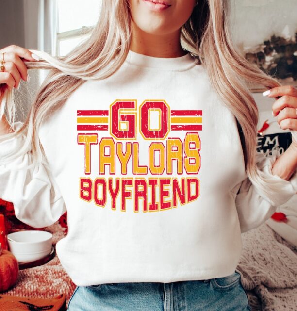 Taylors Boyfriend Sweatshirt, I love 87 More Than Taylor Sweater, Kansas City Football, Go Taylor's Boyfriend Hoodie