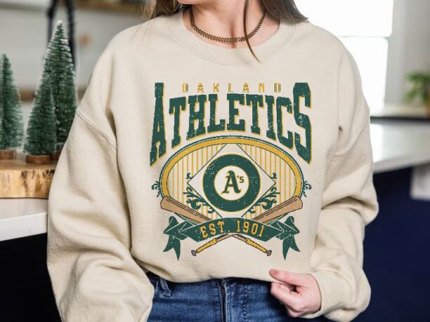 Oakland Baseball Sweatshirt | Vintage Style Oakland Baseball Crewneck Sweatshirt | Oakland EST 1901 Sweatshirt