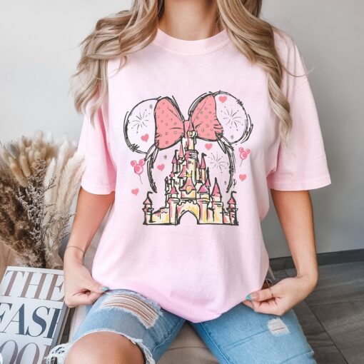 Comfort Colors® Minnie Castle Valentines T-Shirt