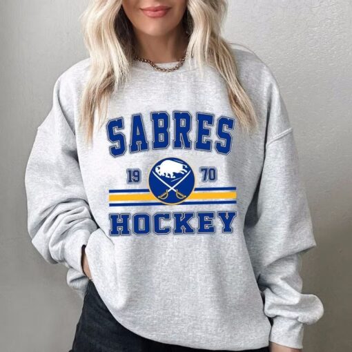 Buffalo Hockey 90s Sweatshirt/ Buffalo Hockey Shirt/ Buffalo Hockey Sw