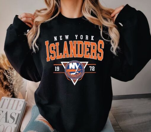 Vintage 90s New York Islanders Sweatshirt, New York Hockey Sweatshirt