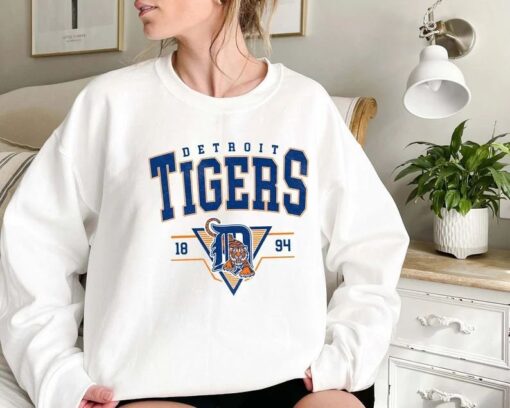 Vintage Detroit Baseball Sweatshirt Vintage Style Detroit Tigers Baseb