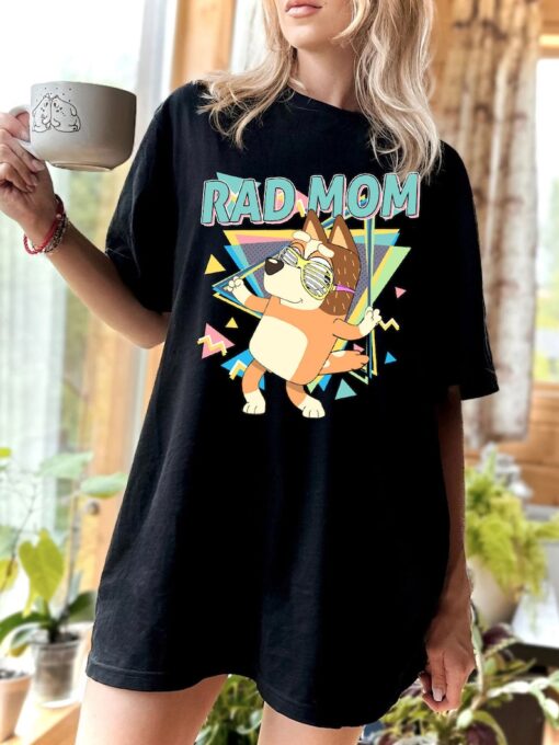 Bluey Rad Mom Shirt Bluey Family Shirt Retro Chilli Heeler Shirt/