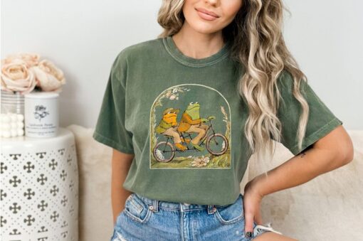 Frog And Toad Shirt, Comfort Colors Shirt, Vintage Frog And Toad Shirt