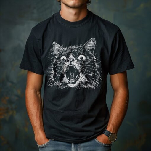 Screaming Cat T-Shirt, Cat Lovers T-Shirt, Unisex Softstyle T-Shirt