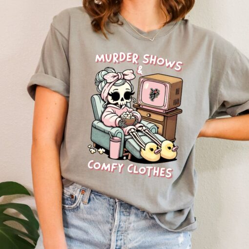 Comfort Colors True Crime T-Shirt for Women,True Crime Tee, Messy Bun