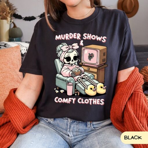 Comfort Colors True Crime T-Shirt for Women,True Crime Tee, Messy Bun
