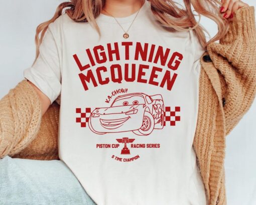 Disney Pixar Lightning MC Queen Racing Portrait Retro Shirt