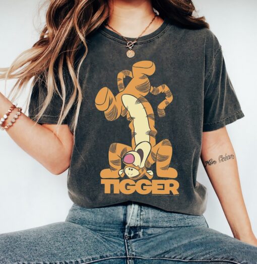 Disney Winnie The Pooh Tigger Upside Down Portrait T-Shirt