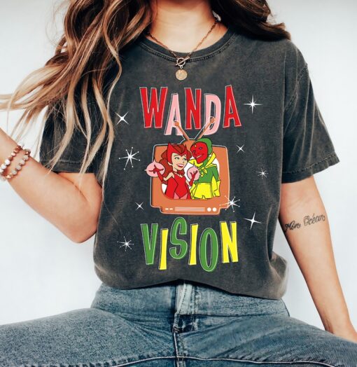 Marvel WandaVision Wanda & Vision Retro TV Artwork T-Shirt