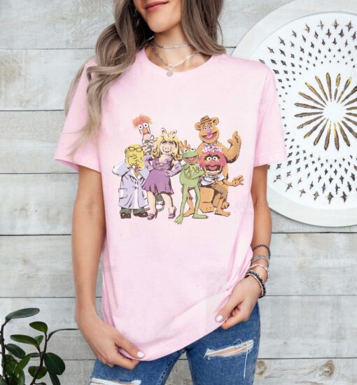 Disney The Muppets Group Shot Illustrated T-shirt, Kermit, Fozzie