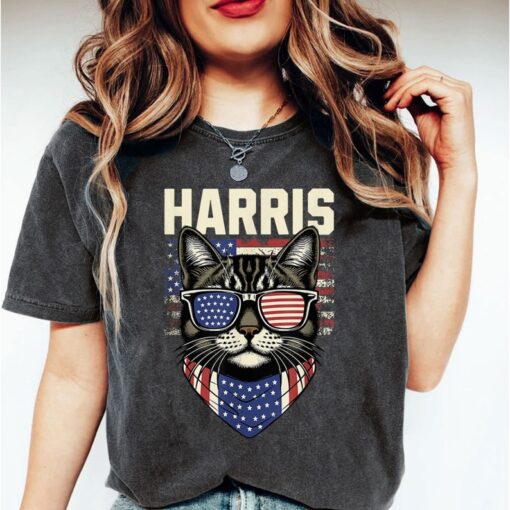 Harris Patriotic Cat Tee, Childless Cat Lady T-Shirt, Voting Shirt